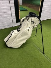 Titleist Links Legend Stand