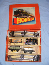 Hornby Clockwork Train Set Wind Up Tin Tank Goods Set No 40 O Guage