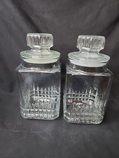 2 Large Glass Koeze Nut