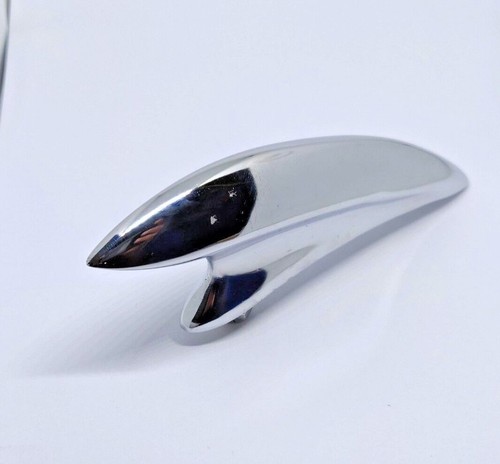 Front fender crest - crest, for