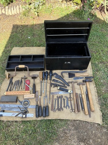 Vintage tool chest with - , job