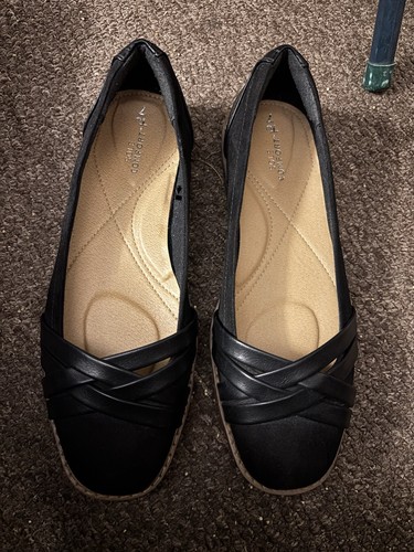 Ladies flat leather shoes - ladies,