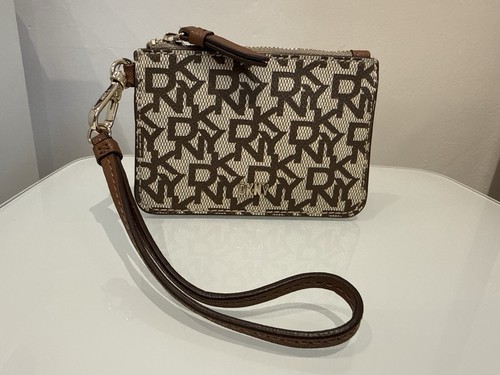 Dkny womens monogram card - womens,