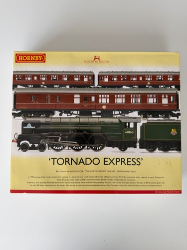 Hornby gauge train pack - oo,