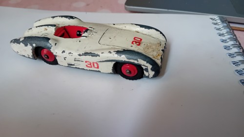 Dinky toys mercedes benz - toys,
