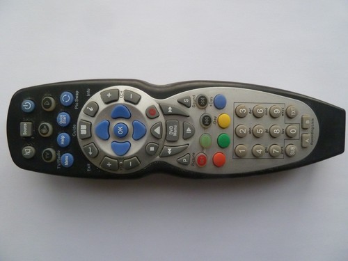 Cello neon c3298f - lcd, tv/dvd