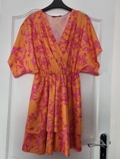 TK Maxx Kurt Muller orange &