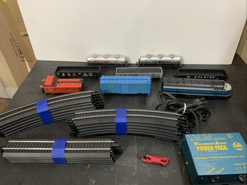 Ahm bachmann train set - ho,
