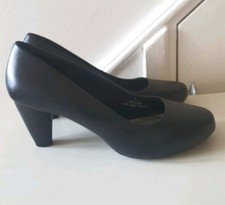 M&S Footglove Size 8 Wider Fit