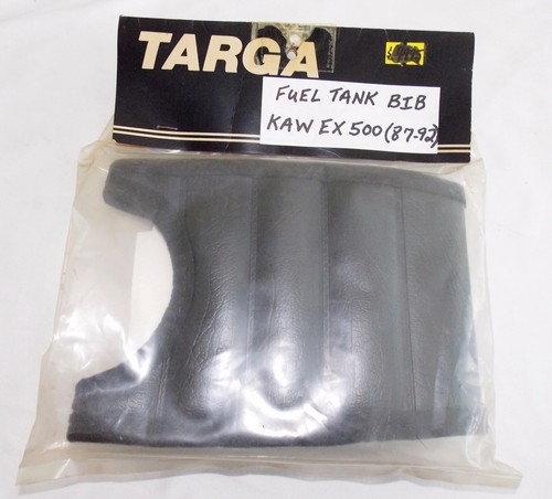 Fuel tank bib protector - fuel,