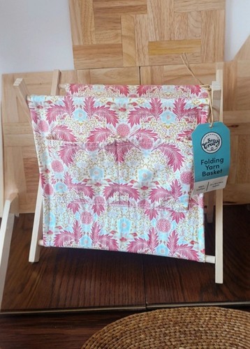 Folding yarn tapestry knitting - yarn,