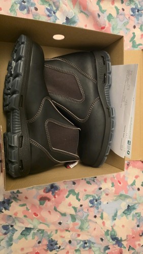 Australian redback boot - boot, bobcat