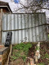 Used HERAS FENCING PANELS ~ TEMPORARY SITE SECURITY £35.00 call Dave 07883012839