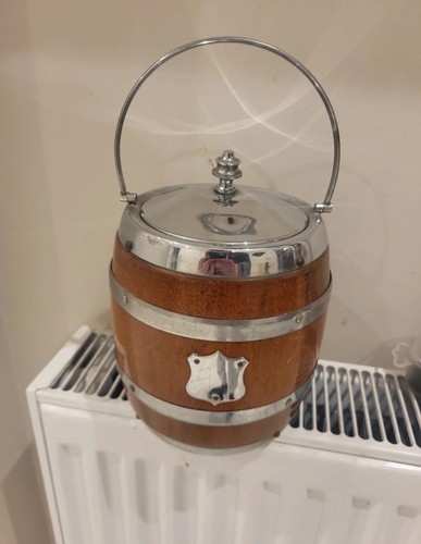 Vintage wooden barrel ice - vintage,