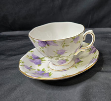 Royal Albert Lilac Lane  Gold