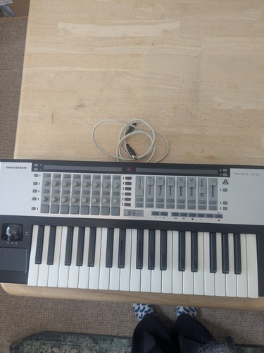 Novation remote midi - sl,