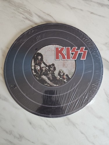 Kiss band round - kiss,