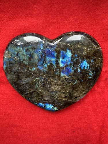 Lovely colour labradorite - colour,