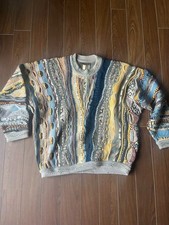 COOGI sweater 3D knit 100%