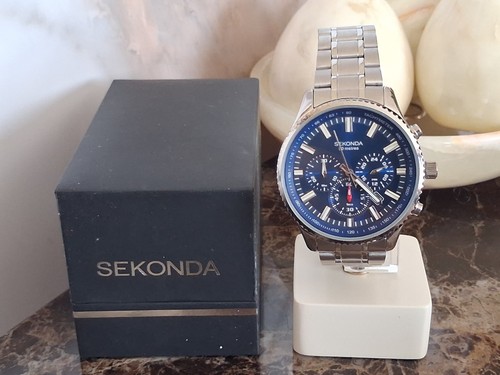Mens sekonda chronograph watch - sekonda,