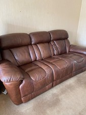 DFS Brown Leather 3 Piece Suite. 2 Electric Recliners & 2 manual Recliners. 