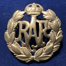 Genuine RAF Royal Air Force, British Cap Badge. WW2. Original.