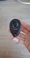 DOG PET TRAINING CLICKER/TRAINER TEACHING TOOL/DOGS/PUPPY BLACK PET TRAINER