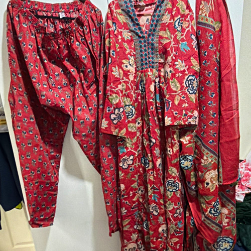 Women red floral printed - red,