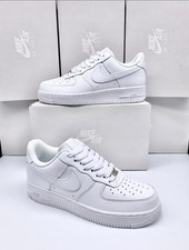 Size 11 - Nike Air Force 1