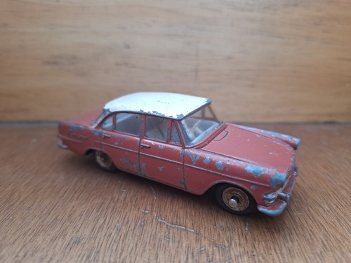 Vintage french dinky - dinky, no