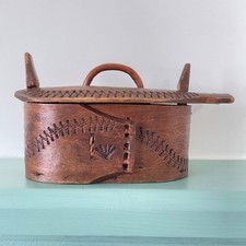 Antique Scandinavian Bentwood Tine Box – Chip Carved Norwegian Folk Art, 19th