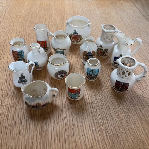 Collection crested - collection, 14
