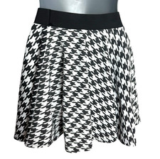 Houndstooth A-Line Mini Skirt