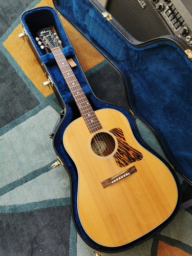 Gibson banner - banner,