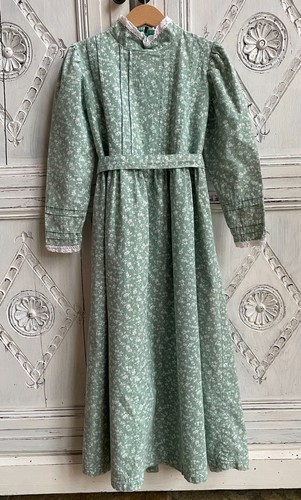Laura ashley vintage - ashley,, 1970’s