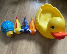 Bath Toy Bundle Large Rubber Duck Boat + 3 Mini rubber Ducks+ Turtle For Kids
