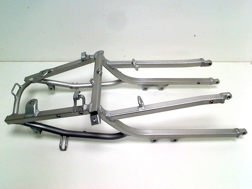 41200 39f02 subframe suzuki - subframe,