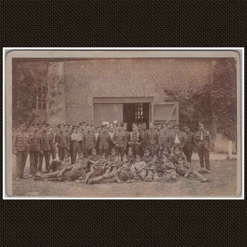British army soldiers group - british,