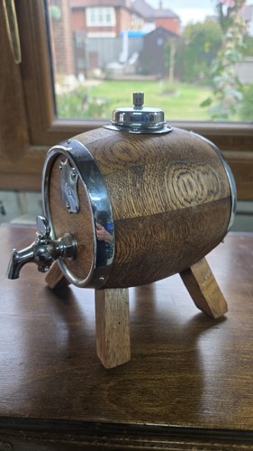 Vintage wine decanter oak - vintage,