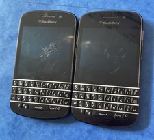 Rarer Blackberry Q10 (SQN100-3) - (Black) QWERTY Keyboard Mobile Phones - Lot x2