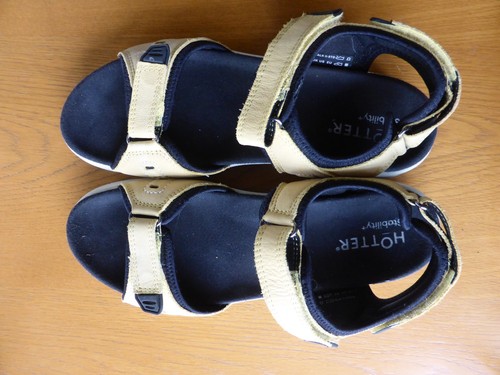 Yellow hotter sandals - , in