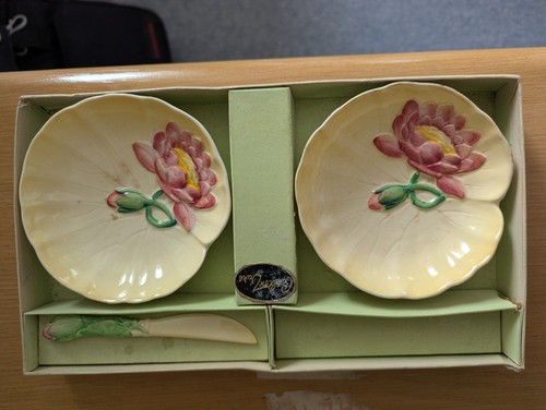 Carlton ware yellow - yellow, water