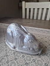 SWAN BRAND vintage rabbit mold England aluminium Easter marshmallow jelly 1970's