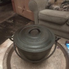 Traditionally Restored, Vintage Cast Iron Pot With Feet And Handle.