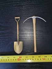 VINTAGE ACTION MAN,TOY,SHOVEL & PICAXE 