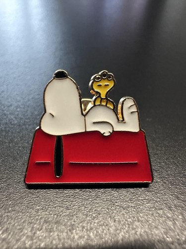 Snoopy woodstock enamel - snoopy, &