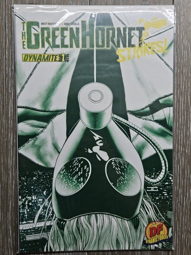The green hornet strikes 1 - the,