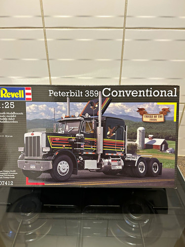 Revell peterbilt 359 - revell,