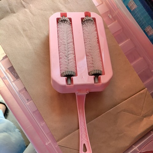 Carpet crumb brush collector - crumb,