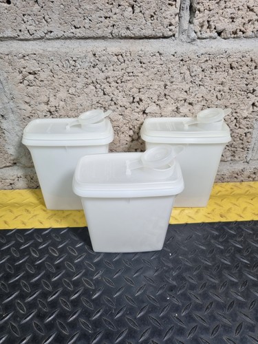 Vintage tupperware storage - 1x,